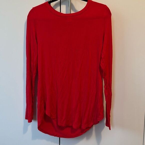 Old Navy Tops - Old navy luxe red long sleeve t-shirt size large